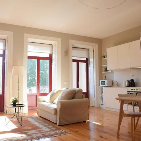 Liiiving In Porto - Vintage Balcony Apartment Luaran gambar