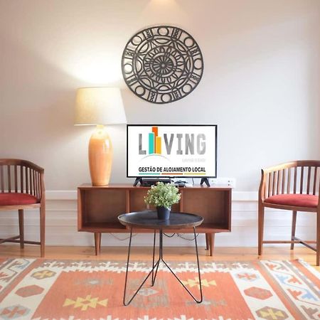 Liiiving In Porto - Vintage Balcony Apartment Luaran gambar
