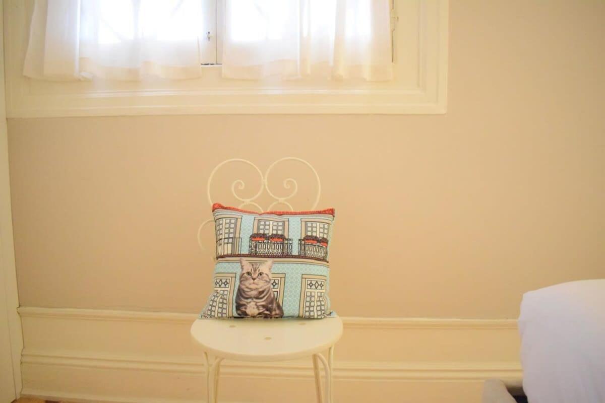 Liiiving In Porto - Vintage Balcony Apartment Luaran gambar