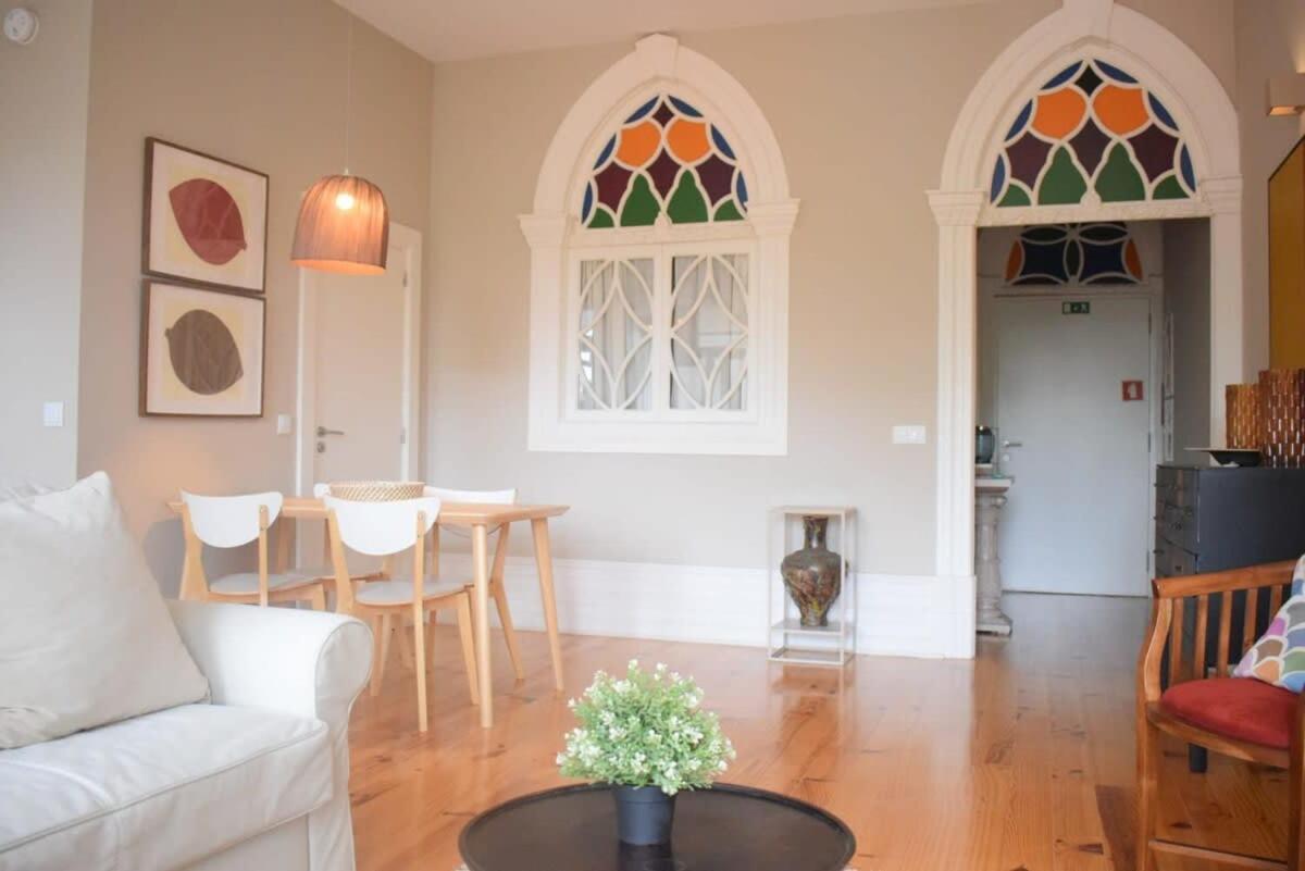 Liiiving In Porto - Vintage Balcony Apartment Luaran gambar